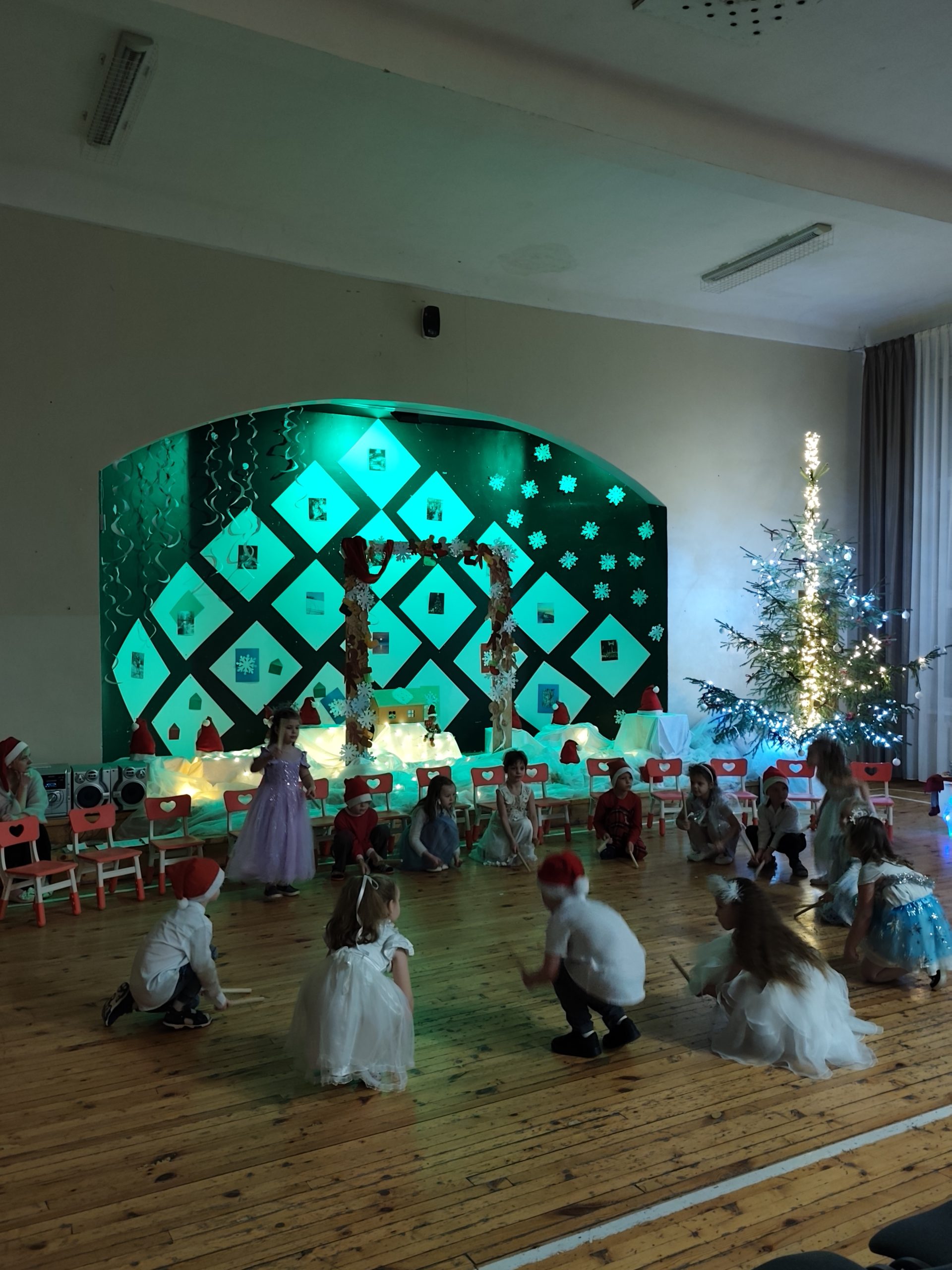 Read more about the article Ziemassvētki – svētki gada nogalē.